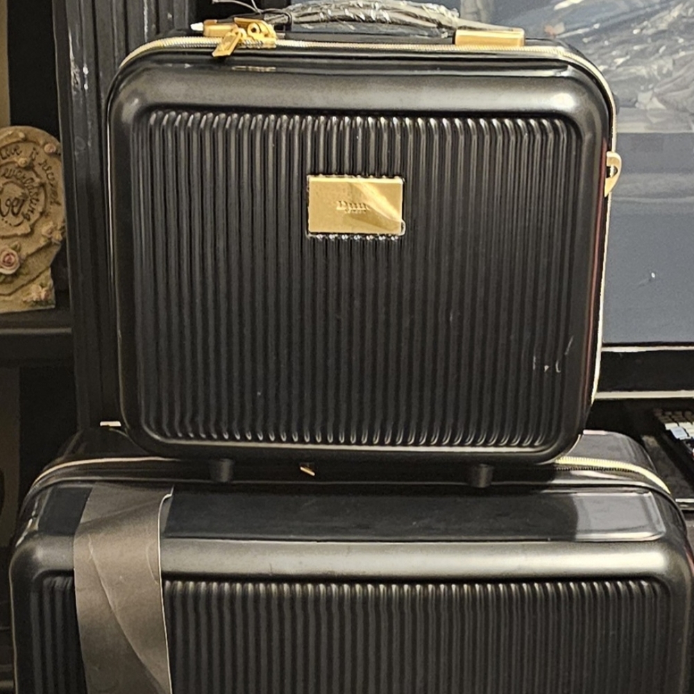 Dune London Olive Vanity Case- Black - Picture 10 of 11
